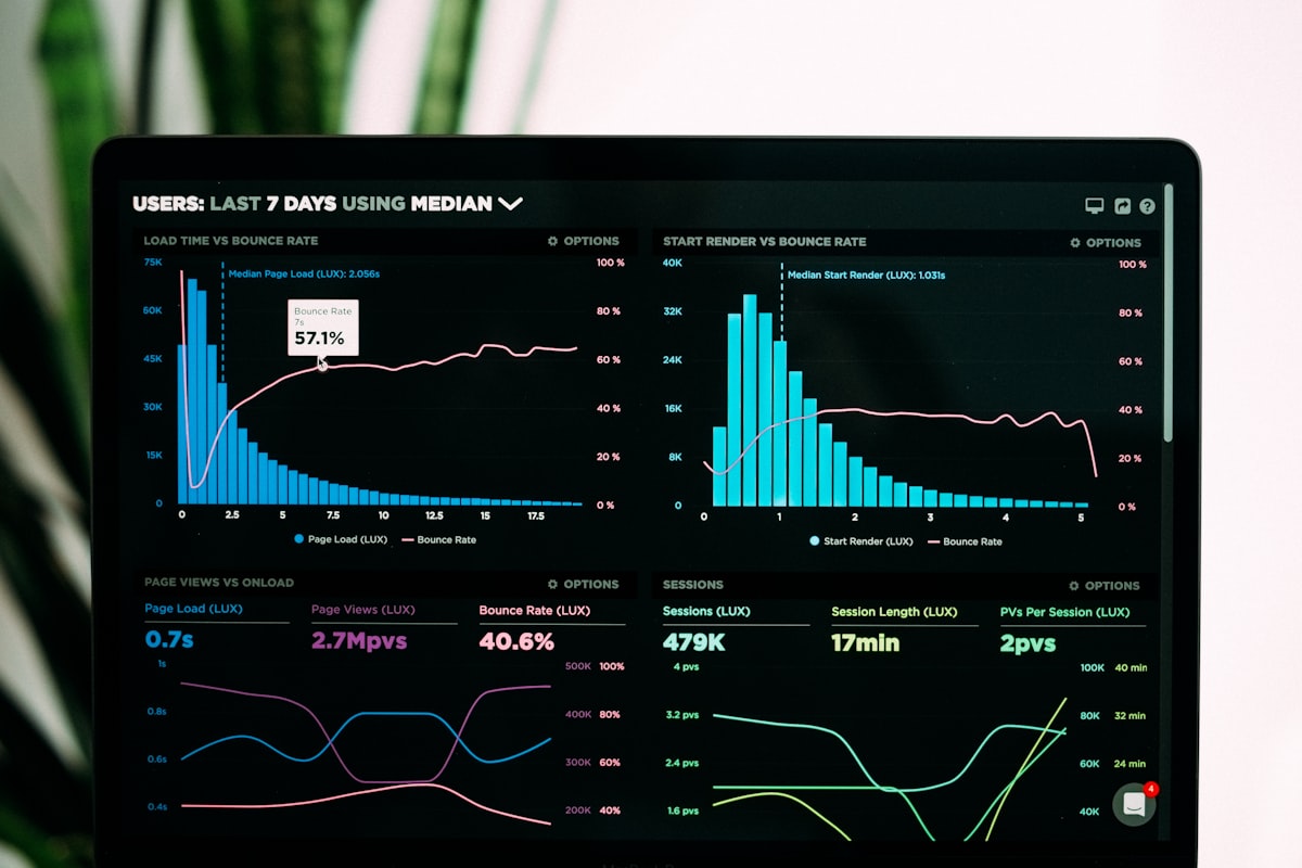 Data visualization representing decentralized networks